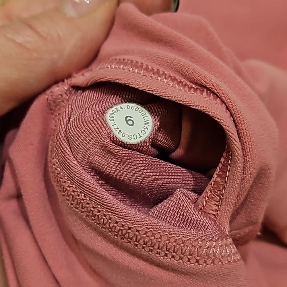 Lululemon Leggings - Picture 9 of 9